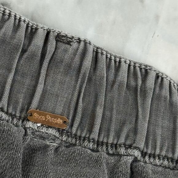 Free People Cayman Cargo Shorts Smocked Pockets Womens Small Gray Mid Rise - Picture 4 of 12